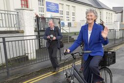 Не аплодувала Зеленському, критикувала НАТО. Що відомо про нового президента Ірландії Конноллі