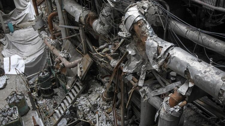 Одна из разрушенных украинских ТЭЦ