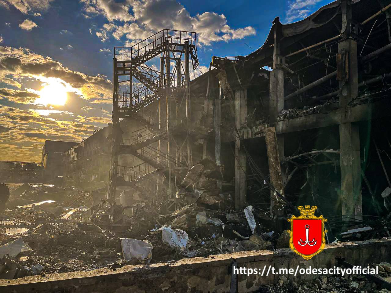 прокуратура начала уголовное производство по факту нарушения законов и обычаев войны из-за ракетного обстрела Россией инфраструктуры в Одессе