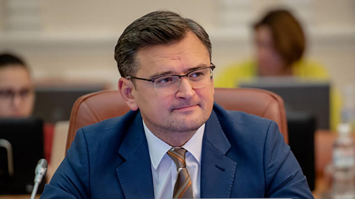 Кулеба оправдался за эвакуацию украинцев россиянами